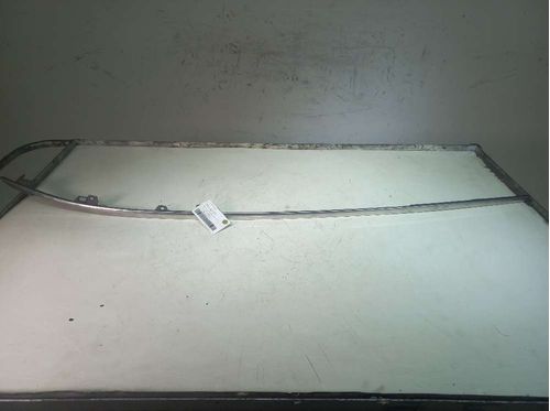 FRISO PARA LAMA ESQ HYUNDAI AZERA 3.0 2015